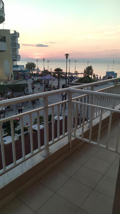 La Mer Rooms Peraia Exterior foto