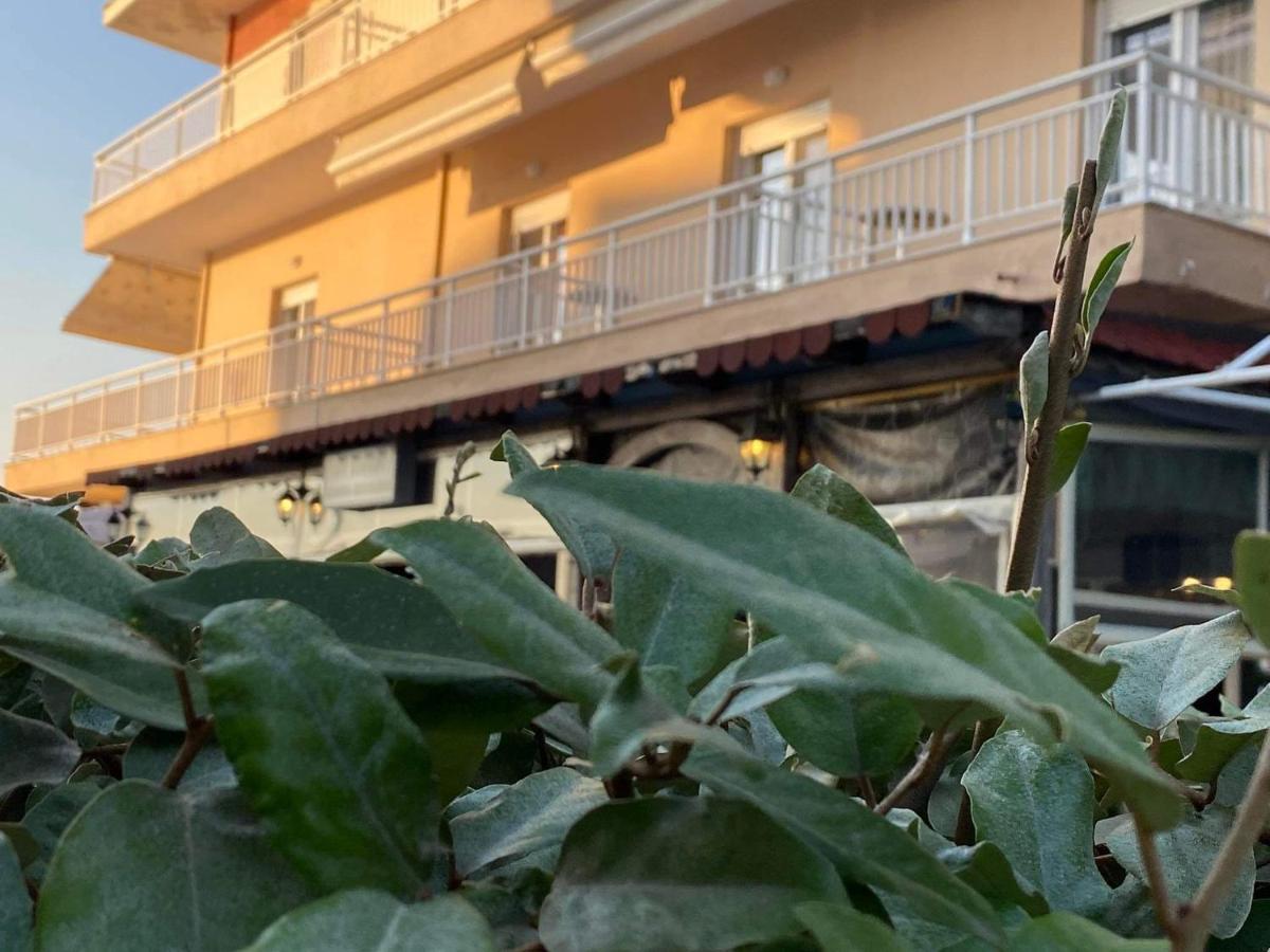 La Mer Rooms Peraia Exterior foto